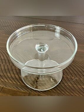 Clear Glass Pedestal Cake Stand